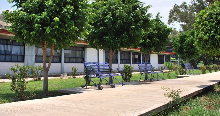 Centro Universitario de la Ciénega - Sede Atotonilco - Edificios AULAS, Атотонилко