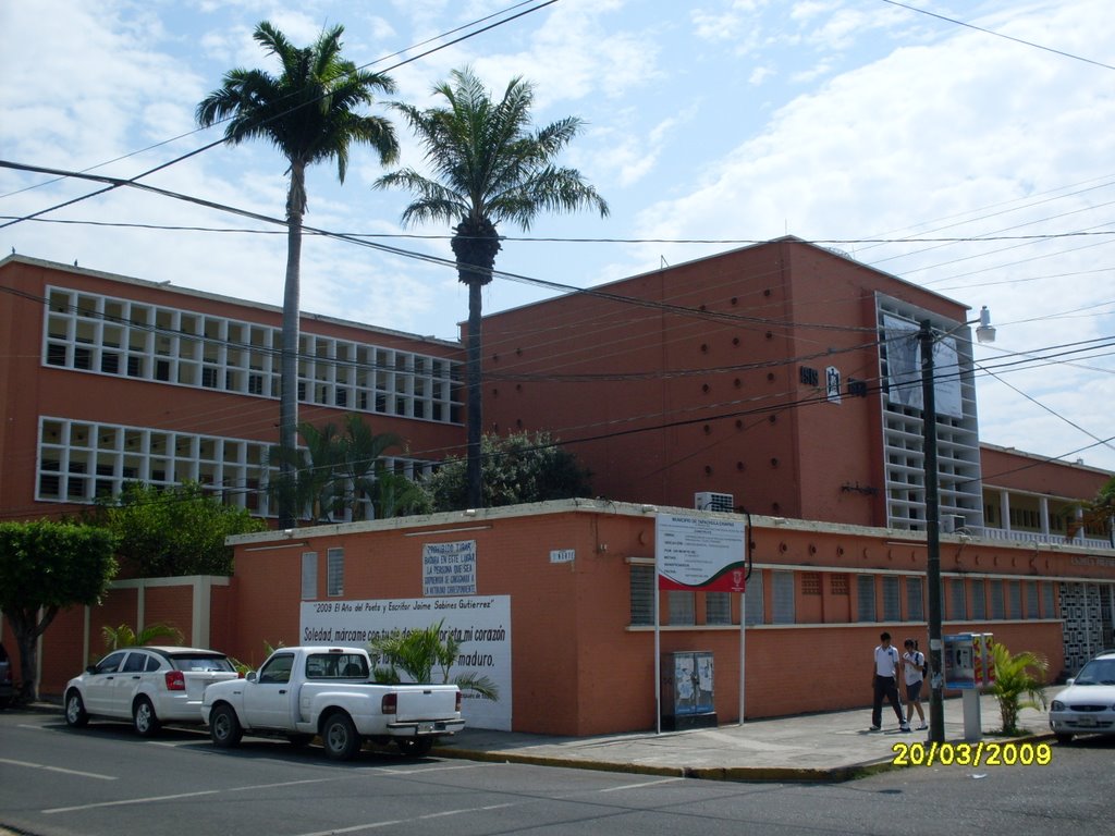 Preparatoria Tapachula (Prepa 1) 5a. Av. Norte esq. 1a. Oriente. Centro, Тапачула