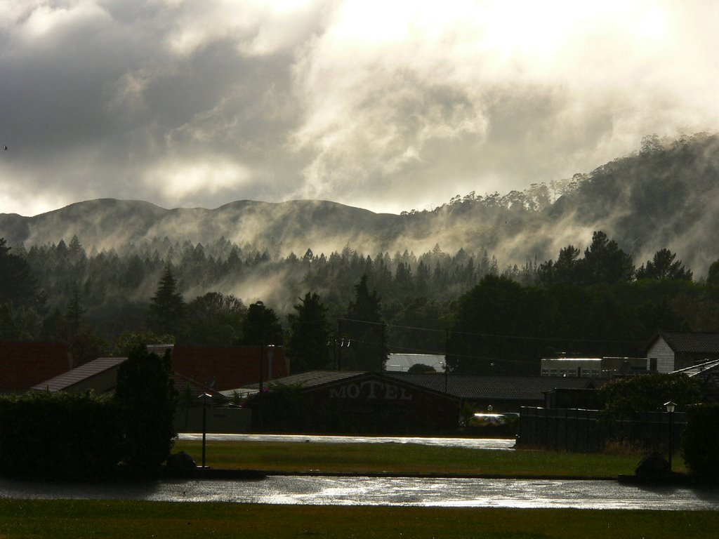 Geothermal area early morning, Rotorua, Роторуа