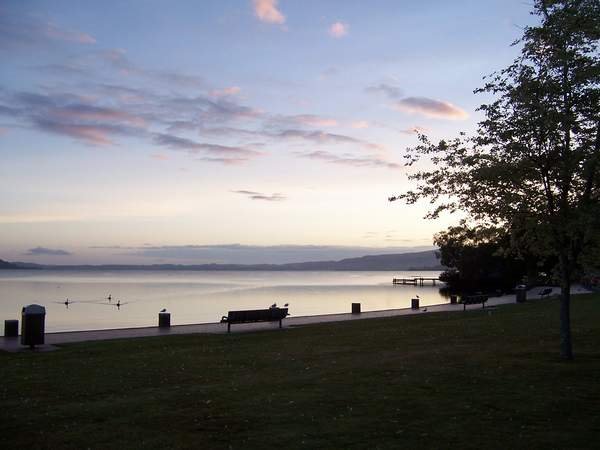 罗托鲁阿湖 Lake Rotorua, Роторуа