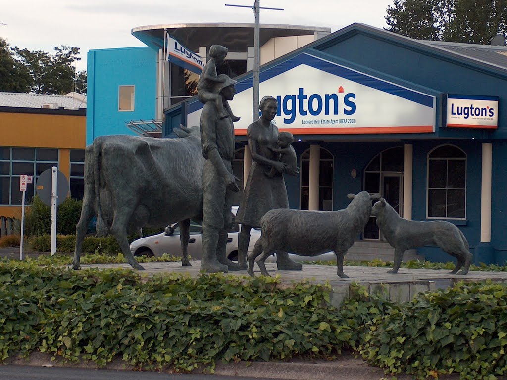 Waikato Family statue in Hamilton, Гамильтон