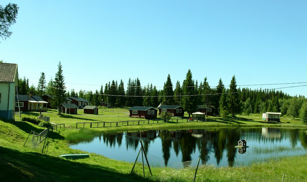 Campingplass langs Fiskeveien i veikryss RV.340 og RV.344, Боде