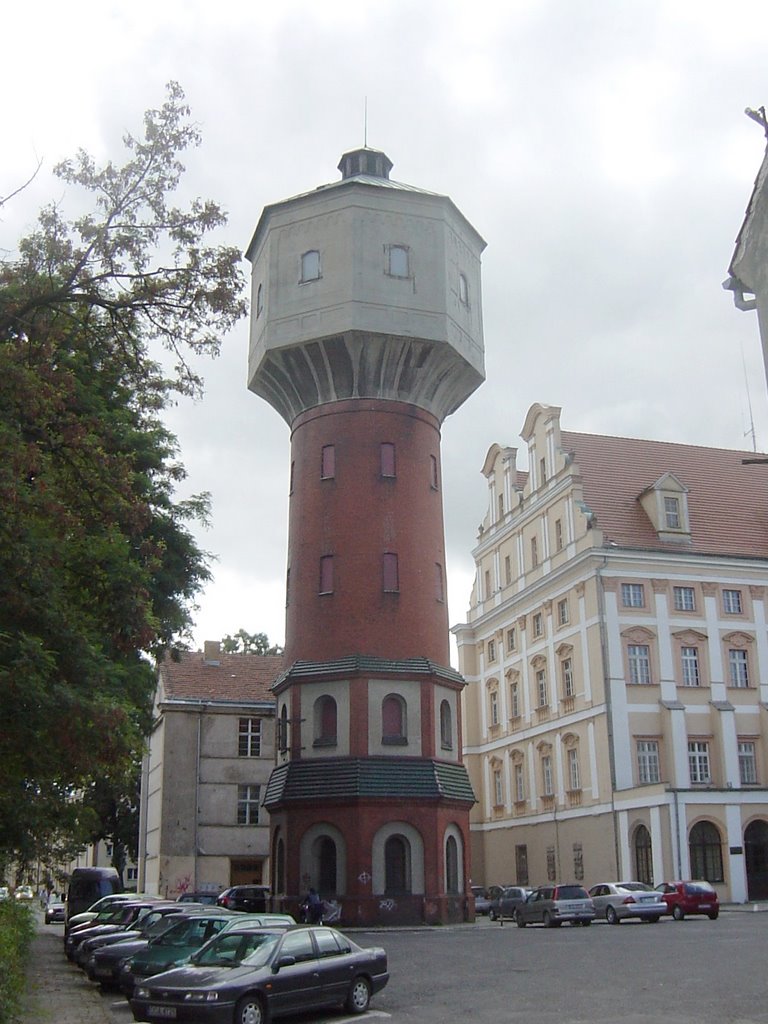wieża ciśnień / water tower / Oława, Олава