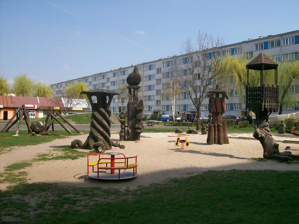 Plac zabaw w Oleśnicy, Олесница