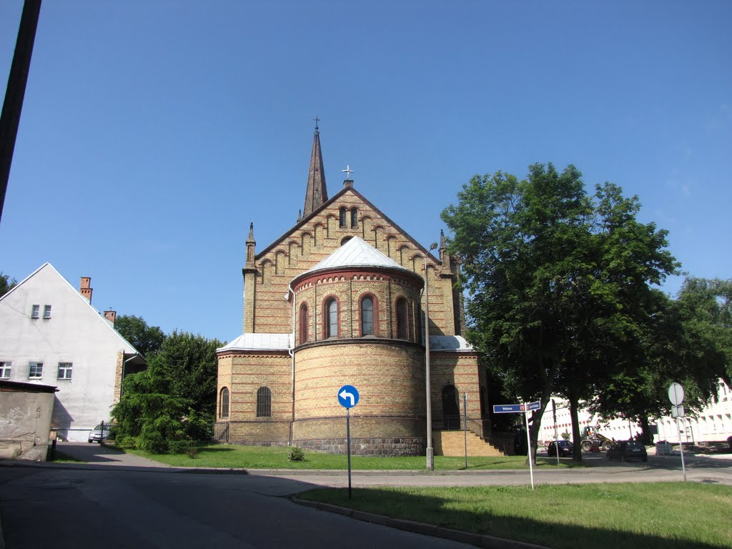 Inowrocław - Kościół pw. św. Krzyża.Poewangelicki z 1863 roku., Иновроцлав