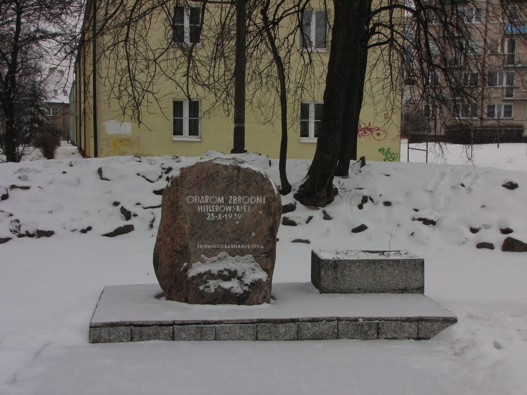 Inowrocław - pomnik Ofiarom Zbrodni Hitleryzmu, Иновроцлав