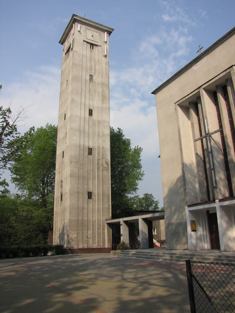 Inowrocław - kościół pw. Św. Józefa.Budowa kościoła  została  ukończona w 1952 roku., Иновроцлав