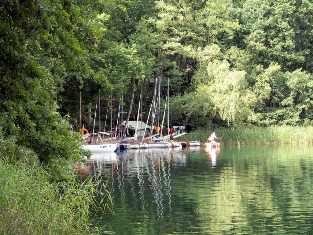 Niesłysz Lake - sailing encampment, Заган