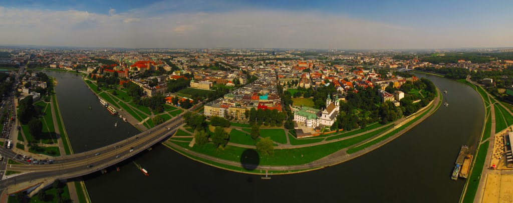POL Krakow City ~ Wawel ~ [Wisla] from Aeroplatforma Balon Widokowy (Unique in Poland) Panorama by KWOT, Краков (обс. Форт Скала)