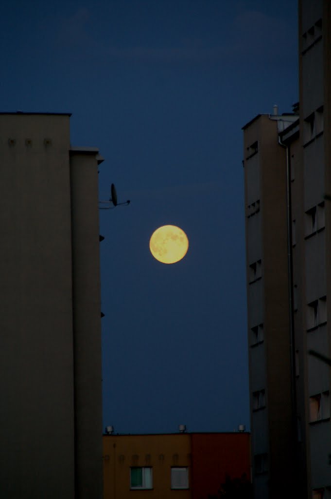 księżyc, Новы-Тарг