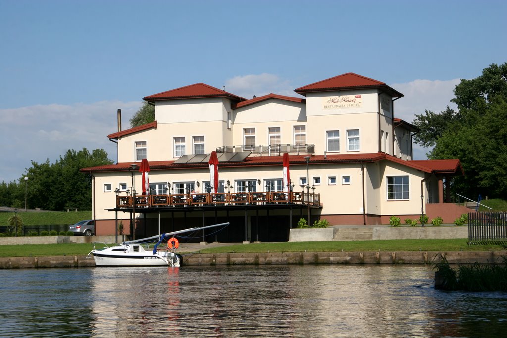 Ostrołęka, hotel "Nad Narwią", Остролека