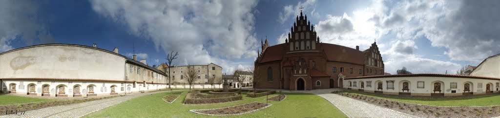 Radom, klasztor i kościół OO. Bernardynów pw. św. Katarzyny Aleksandryjskiej - panorama 360, Радом
