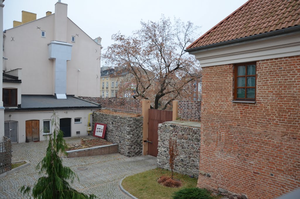 Mury radomskie od wewnątrz (XIV wiek), Радом