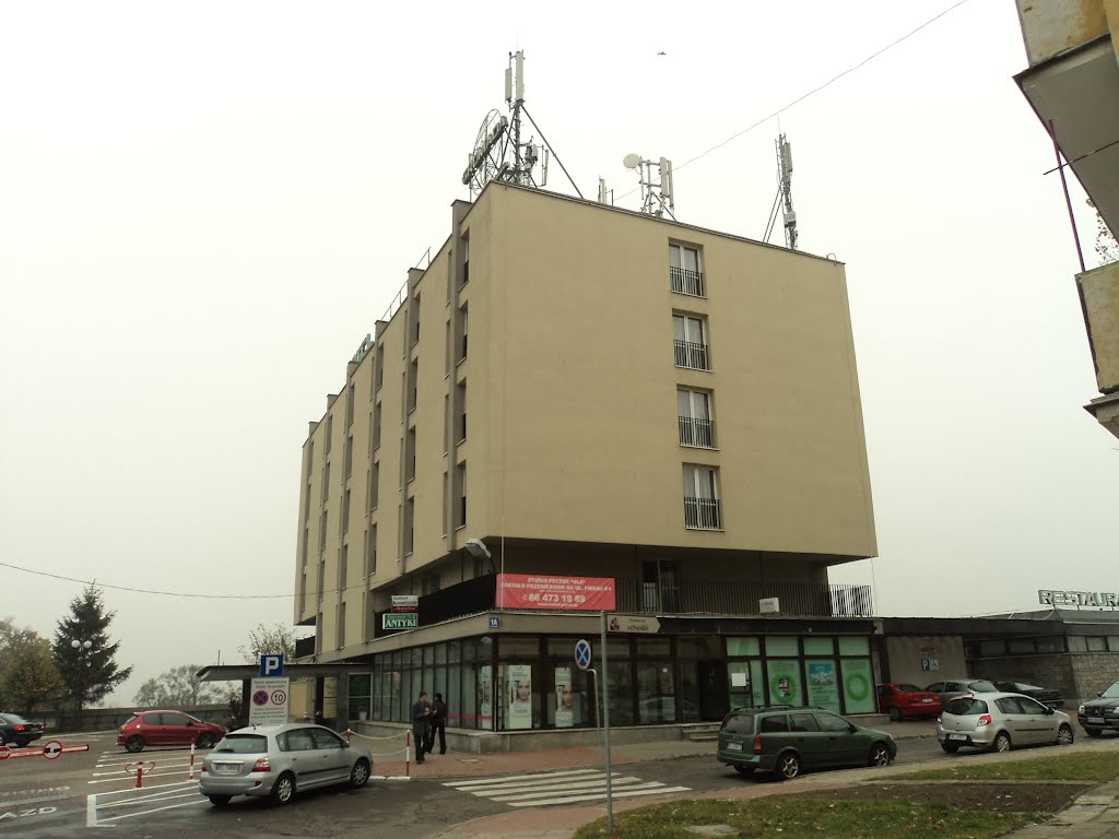 Hotel "Gromada", Ломжа