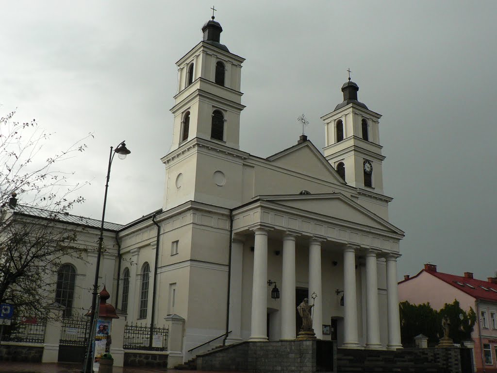 Suwałki - catholic church / kościół katolicki, Сувалки