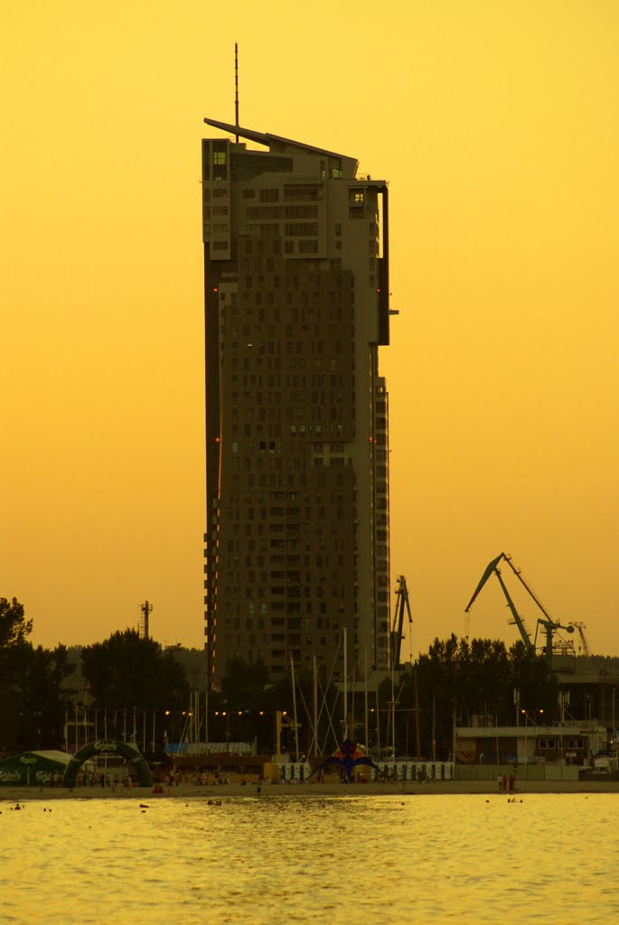 Sea Towers In Gdynia - 141.6m, Гдыня