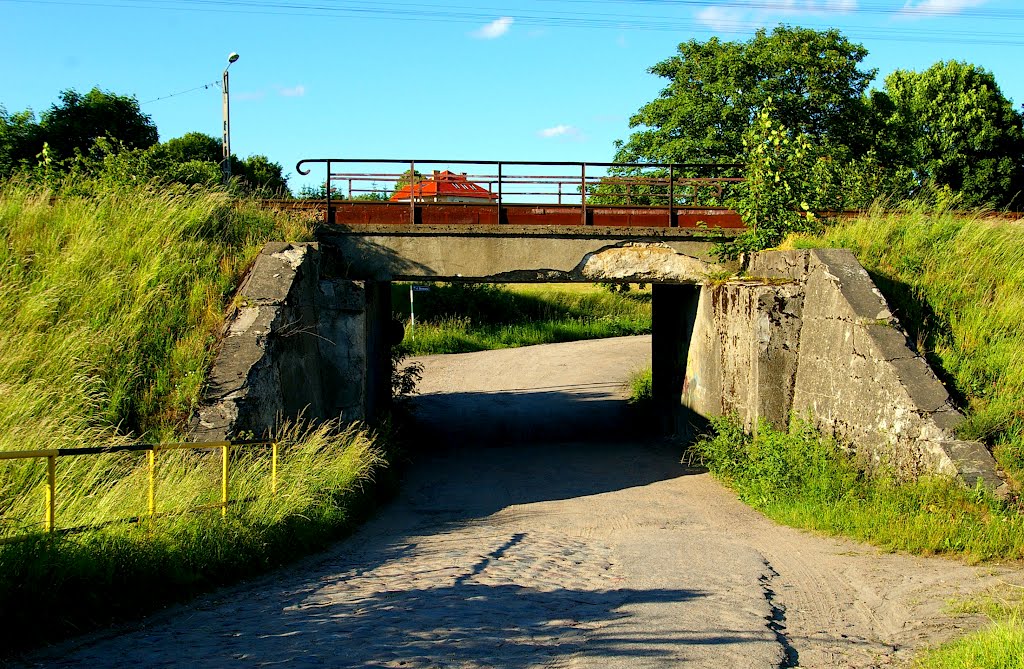 Wiadukt na linii kolejowej 211, z wiaduktu drogowego nad linią 201, Старогард-Гданьски