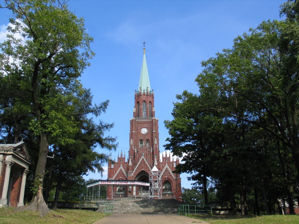 Sanktuarium Matki Sprawiedliwości i Miłości Społecznej (Piekary Śląskie, Poland) Shrine of Our Lady of Charity and Social Justice, Берун-Новы