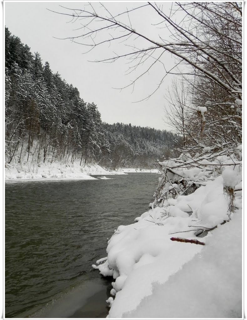 zima nad Sołą/winter by the river Sola, Живец