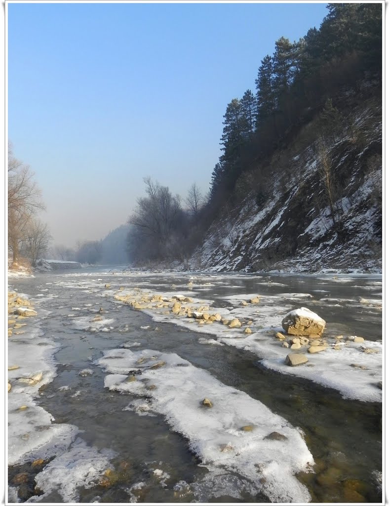 zimowy poranek nad Sołą/winter morning over the river Sola, Живец