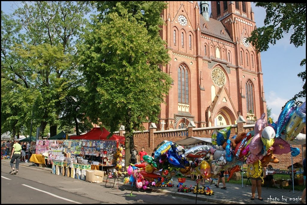 RYBNIK. Odpust w Bazylice św. Antoniego Padewskiego/The church fair in St. Antoni Padewskis Basilica, Рыбник