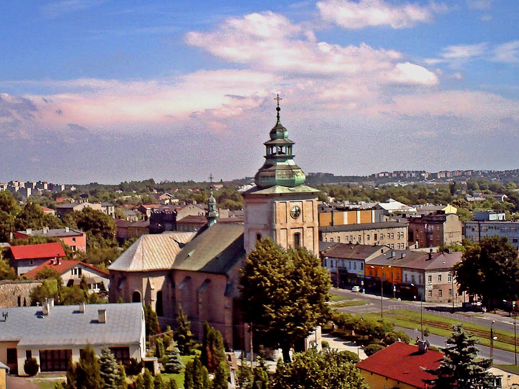 Będzin - widok na kościół Świętej Trójcy / wiew of the church of Saint Trinity, Сосновец
