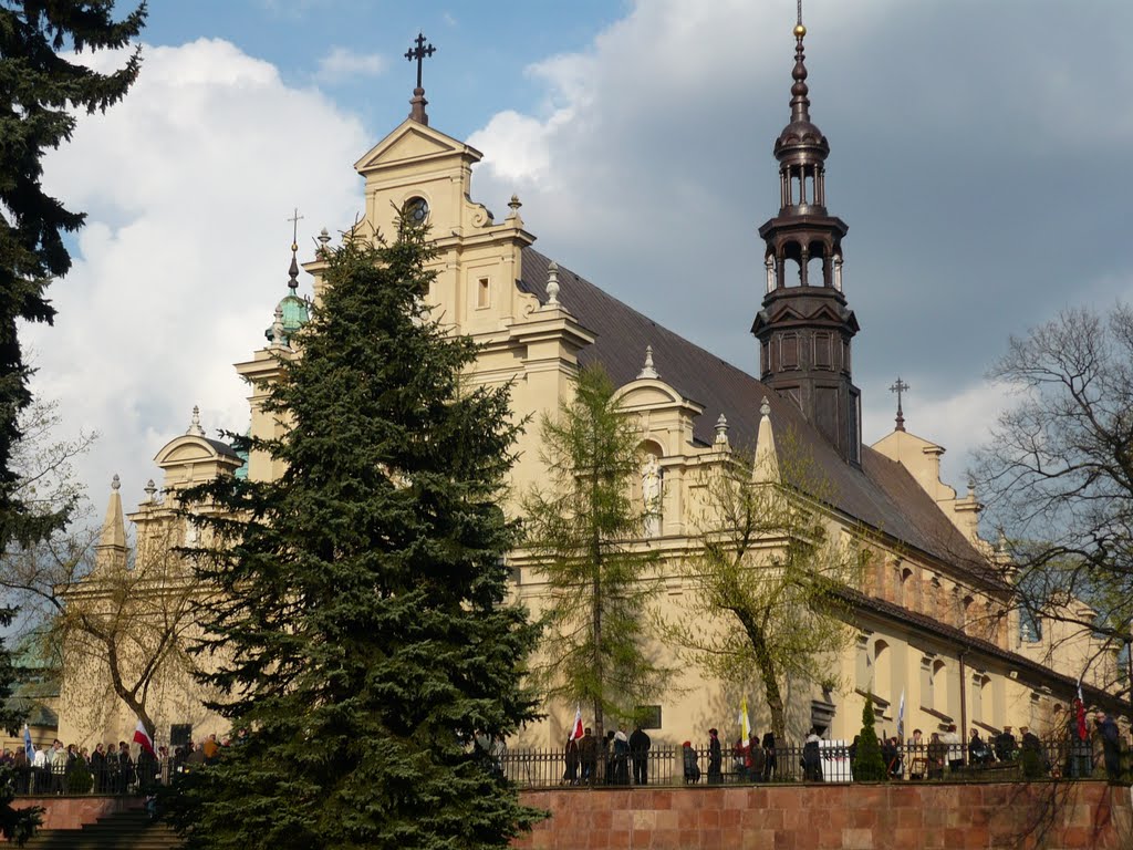 Bazylika katedralna Wniebowzięcia Najświętszej Maryi Panny w Kielcach, Кельце