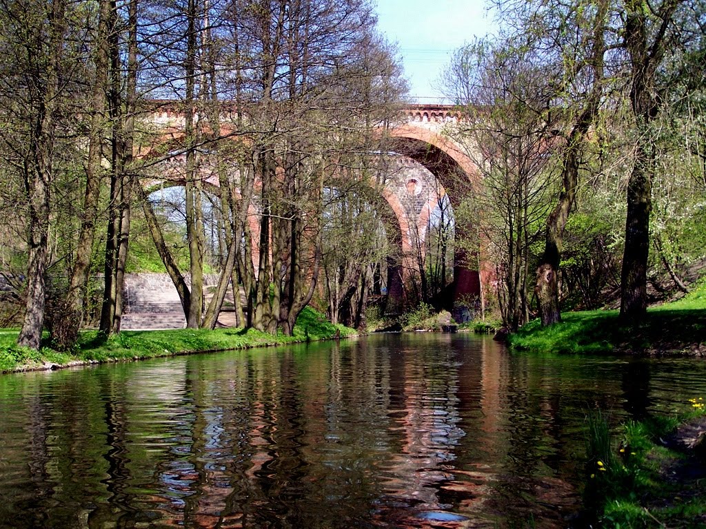Olsztyn. Rzeka  Łyna / Old Bridge over the River Łyna, Ольштын