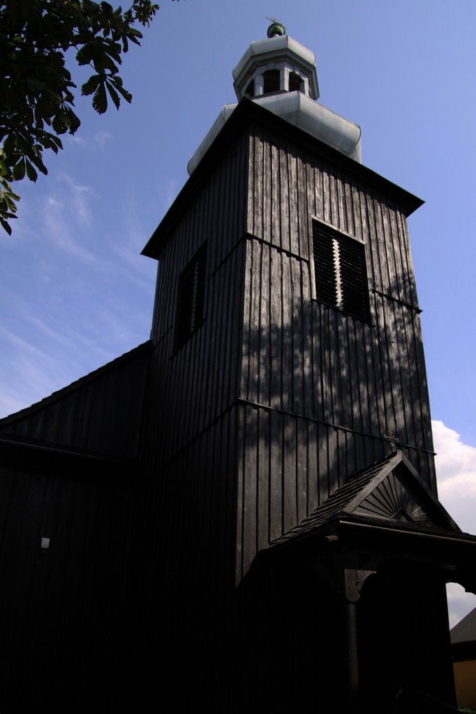 Kościół drewniany w Siekierkach Wielkich, Вржесня