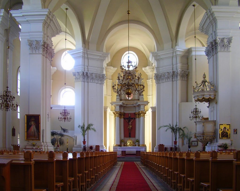 Leszno - St. of Cross Church,built in late  1711- 1720 - interior, Лешно