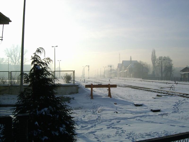 stacja kolejowa w zimie / railway station in winter, Валч