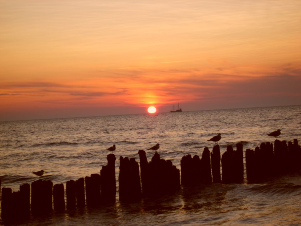 Sonnenuntergang an der polnischen Ostsee;            Sunset on the Polish Baltic Sea;, Колобржег