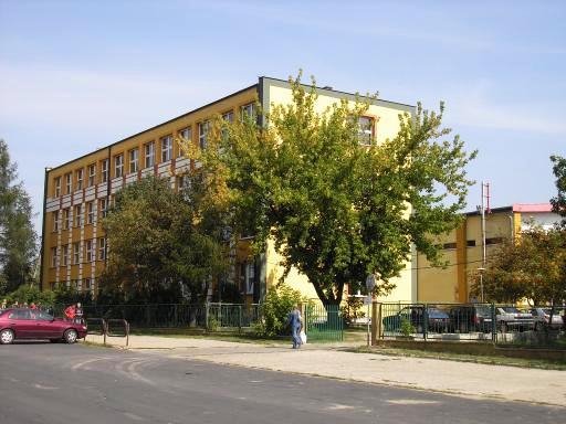Gimnazjum nr 2 w Łasku, Ласк