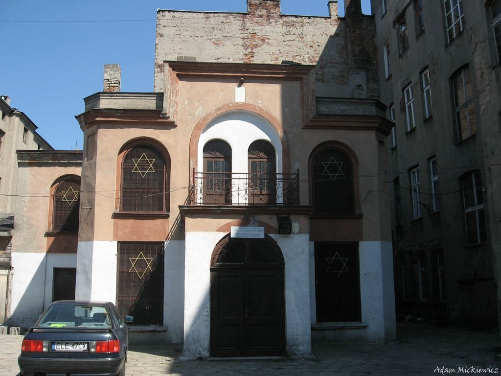 Łódź - ul.Rewolucji 1905 roku - synagoga żydowska, Лодзь