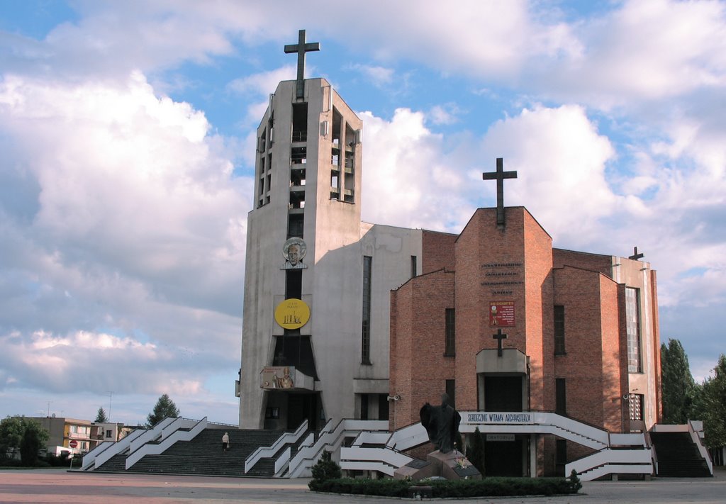 Kościół pod wezwaniem św. Maksymiliana Marii Kolbego, Пабьянице