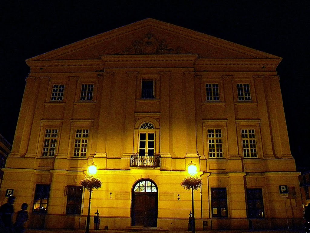 Lublin nocą (Poland), Stare Miasto, Trybunał Koronny (dzisiejszy Urząd Stanu Cywilnego), Люблин