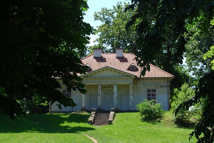 Domek Żółty (Aleksandryjski), Пулавы