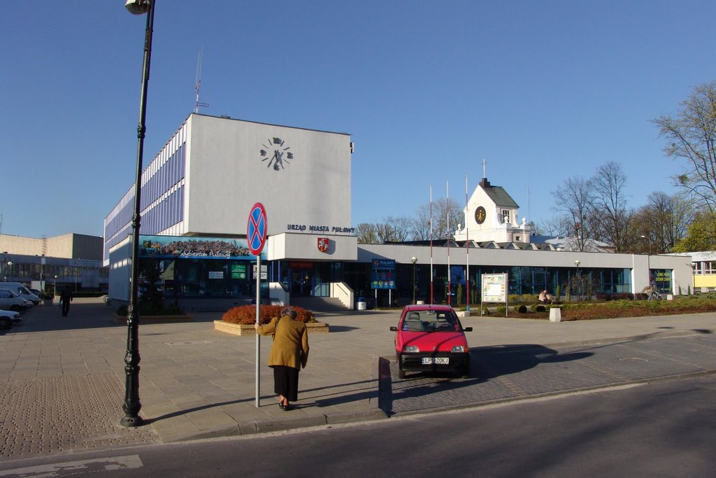 Urząd Miasta, Пулавы