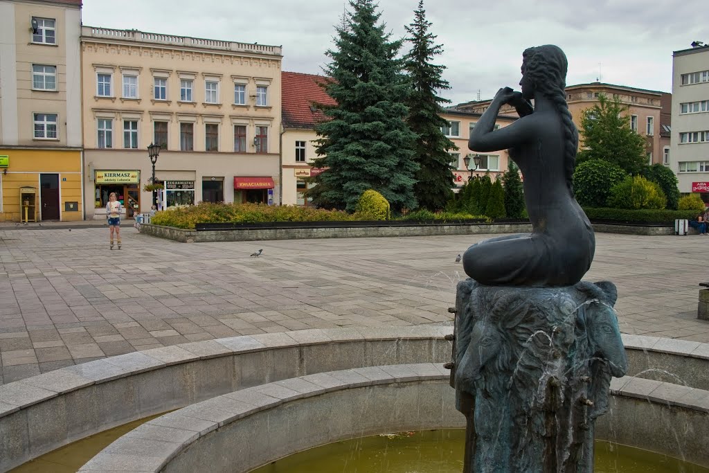 Koźle Rynek fontanna i ściana wschodnia, Кедзержин-Козле