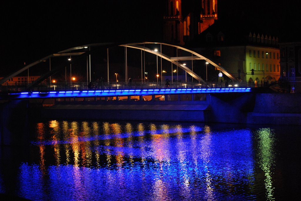 Most na zaodrze nocą, Ополе