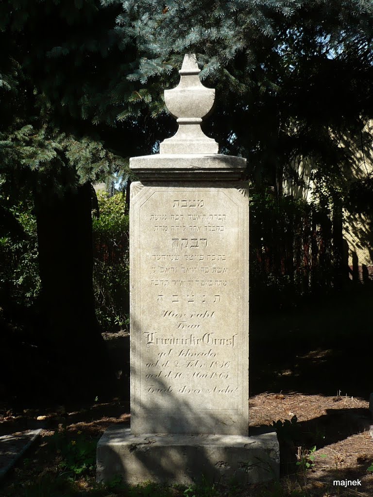 żydowska stela nagrobna, Прудник