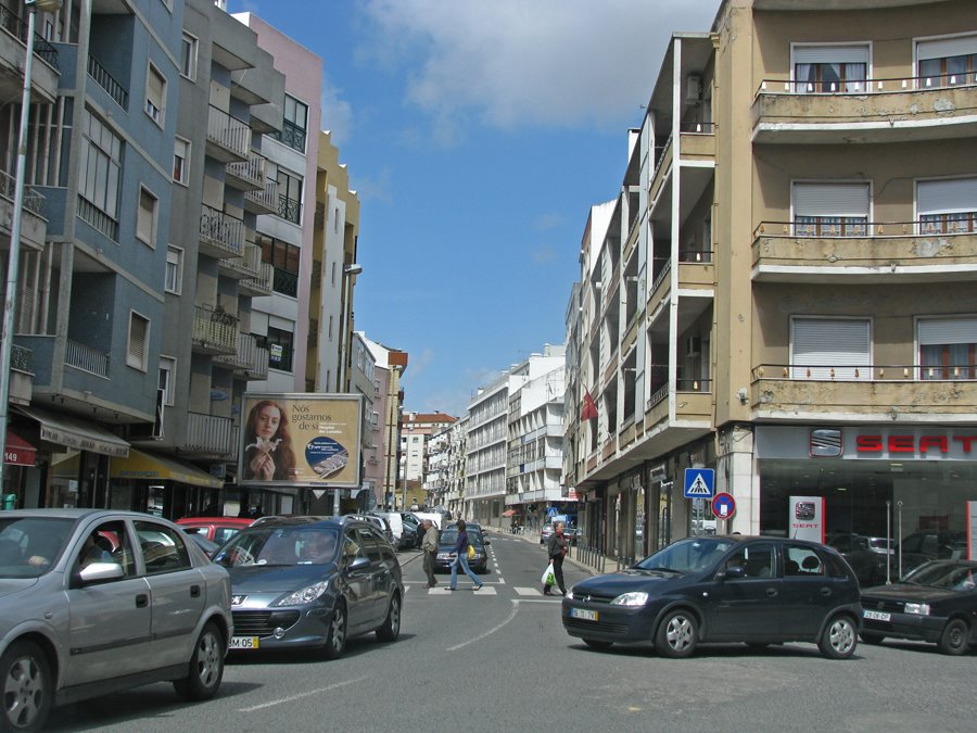 Avenida José Elias Garcia, Амадора
