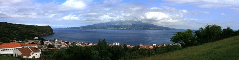 Panorama sur Horta et sa côte., Вила-Нова-де-Гайя