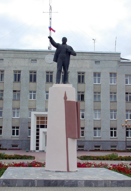 Памятник В.Ленину, Урай