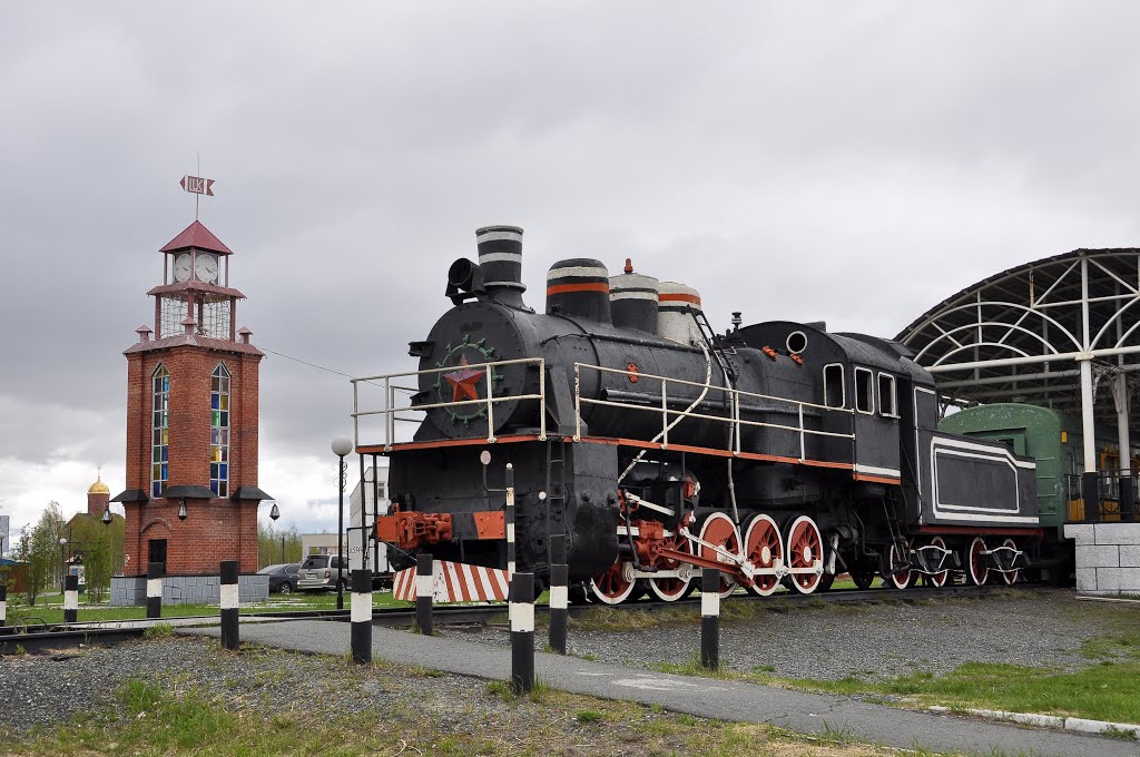 Steam locomotive on Retro square, Лангепас