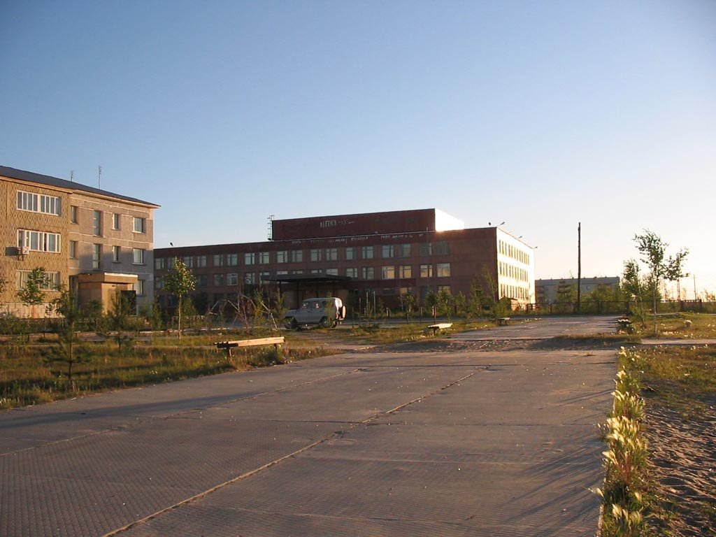 Средняя школа, Приобье