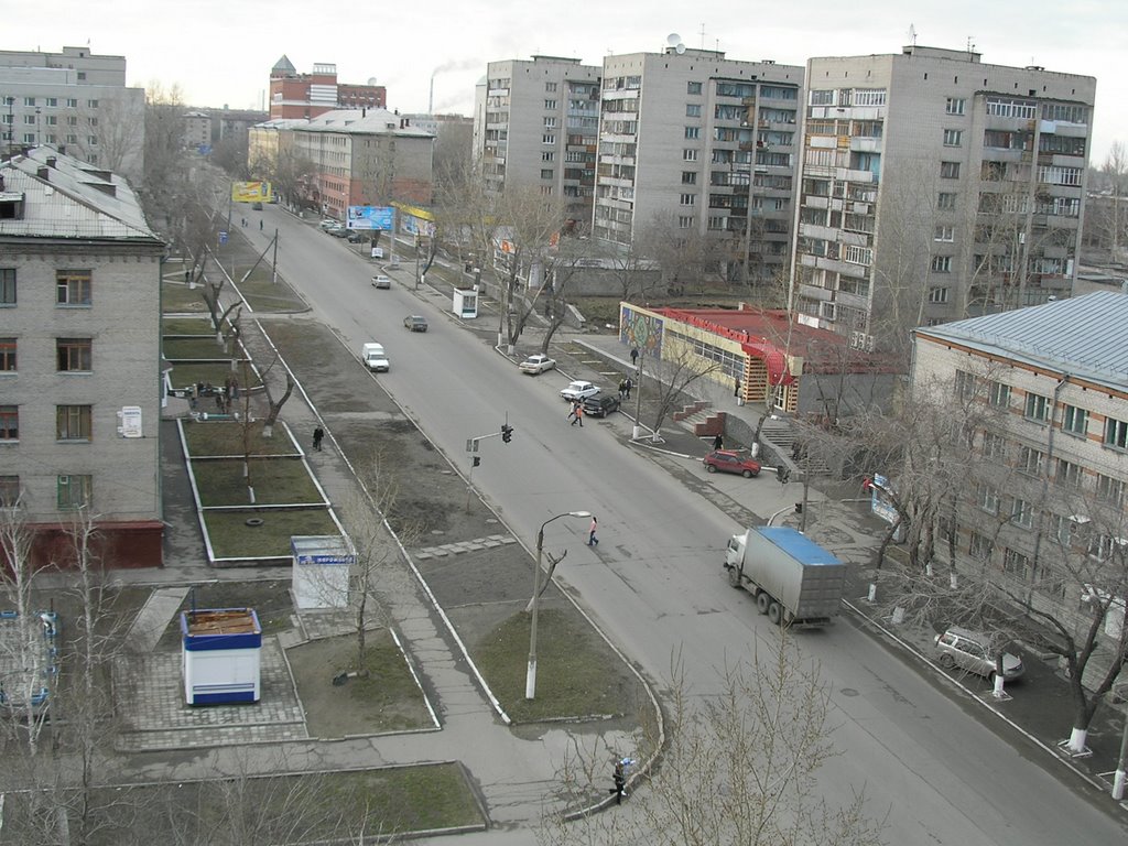 ул.Комсомольская. Весна 2005, Барнаул