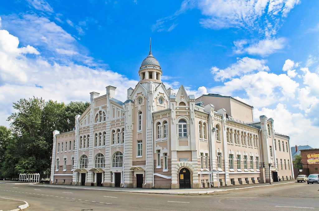 Бийский драматический театр, Бийск