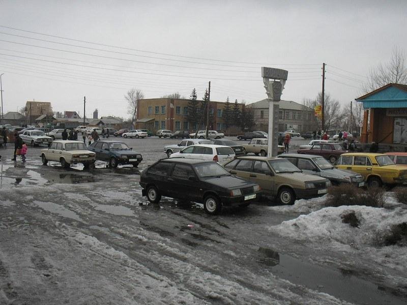 Обелиск на пересечении улиц Свердлова и Ленина, Волчиха