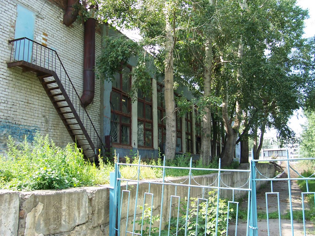 ПТУ41 Цех Станочников (вид сзади), Заринск